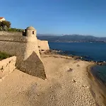 Daire Residence City Suites Ajaccio *